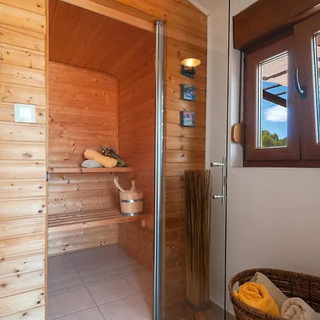 度假居 Cozy In Vrbanj With Sauna