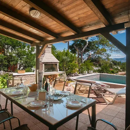 Cozy In Vrbanj With Sauna Casa vacanze *